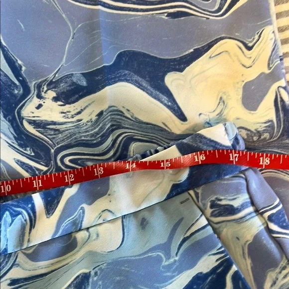 Chico's Blue and white Swirl Pants - Picture 4 of 5